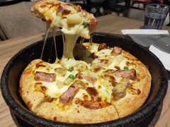 -必胜客(新中纬店)