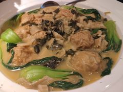 -吴越荣记苏州菜·松鼠桂鱼100%活鱼现做(斜塘老街店)