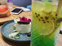 -84那年咖啡馆(李沧万达店)