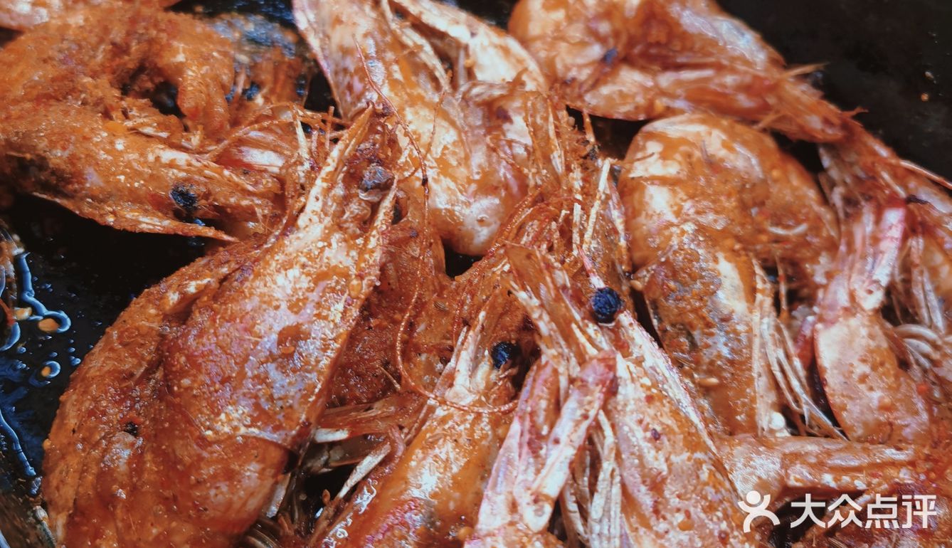 跟着乌啦啦打卡戳子肉