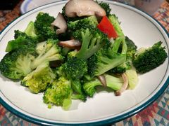 -羊巴道新疆菜·清真(上梅林店)