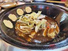 -炖四方东北铁锅炖·烧烤小龙虾(中豪国际店)