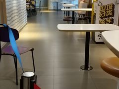 -麦当劳(中山大道中店)