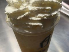 -须尽欢·冰淇淋&中国茶(翔殷路店)