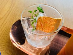 -ZING COFFEE 镜咖啡