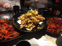 -沪小胖小龙虾(淮海中路旗舰店)