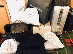 -塞拉瓦莱名品奥特莱斯
