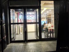 门面-永和大王(蛙嫩鸡香煲煲鲜·军博店)