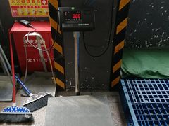 -顺丰速运(洞厍路店)