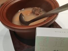 -楚山晓·湖北菜(武汉光谷K11店)