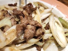 葱爆羊肉-疆里疆外·和田烤肉·清真