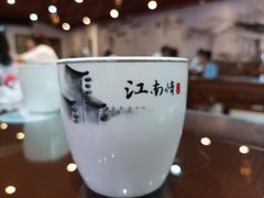 -百年老字号·观振兴蟹黄面·三虾面·苏式面(观前街富仁坊巷店)