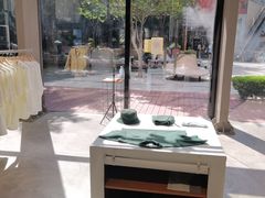 -迪桑特DESCENTE(北京三里屯BLANC店)