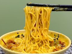 -002鱼汤粉(龍園店)