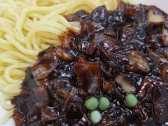 炸酱面-香港饭店0410(弘大店)