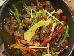-去吃小龙虾·江湖菜·烧烤(南滨路店)