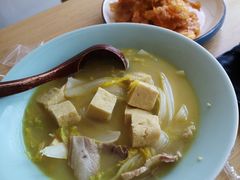 冻豆腐炖白菜-关东小磨东北菜(上海长风大悦城店)