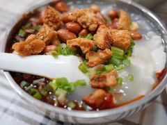 酥肉豆腐脑-代四孃牛华豆腐脑美味小食(总店)