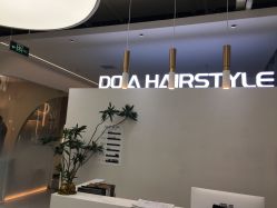 -DO A HAIRSTYLE