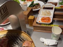 -山焱·炭火自助烤肉(周浦万达店)