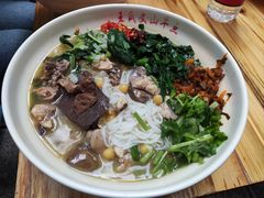 -文山荷鲜居(翠湖店)