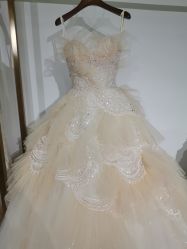 -Color卡诺婚纱礼服馆(南京严选店)