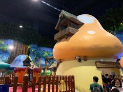 -蓝精灵乐园·世茂精灵之城主题乐园