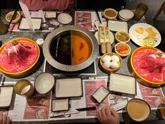 -牛YO寿喜烧·铁板烧和牛火锅自助(市府恒隆店)