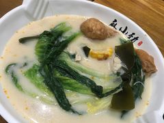 -麻小劲菌汤麻辣烫(体育西路店)