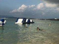 -Rizzan Sea Park Hotel Tancha Bay室内游泳池