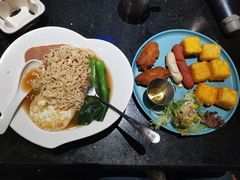 -K+全国连锁KTV(绿地缤纷天地店)