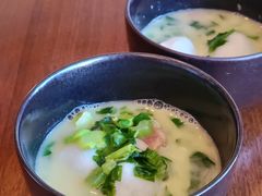 手打鱼腐煮椿菜-王府井文华东方酒店-紫膳餐厅