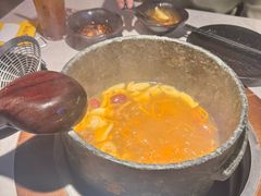 -芸山季·云南野生菌火锅(人民广场来福士店)