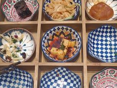 -阿瓦山寨·湘菜现炒·剁椒鱼头王(咸阳总店)