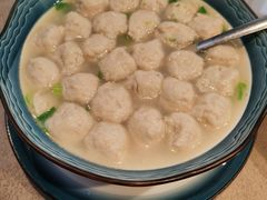 小船鱼丸汤-小船渔村·大连菜(新华街店)