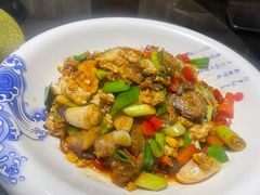 -湘味·鱼头王(上夼美食街店)