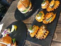 -HIGH FIVE哈福手工汉堡(桂林路店)