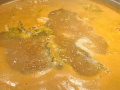 -野山舂·贵州现舂酸汤火锅(鸿通城店)