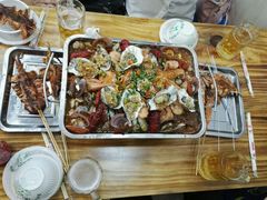-老码头海鲜烧烤炒菜(广西路店)