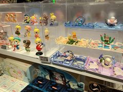 -泡泡玛特POPMART(上海环球港店)