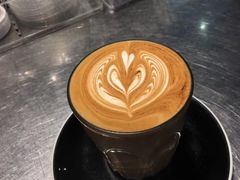哥伦比亚拿铁-Seesaw Coffee(上生新所店)