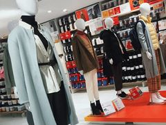 -优衣库(上海正大广场店)