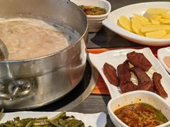 -四季喧黔味豆米火锅(万达广场店)
