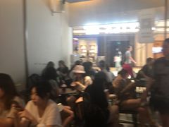 -喜茶(上海兴业太古汇店)