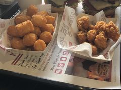 -The Habit Burger Grill 哈比特汉堡(爱琴海店)
