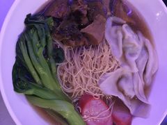 -彗星餐厅(香港迪士尼乐园)