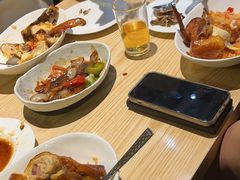 -滋味满屋美食坊(上海街店)