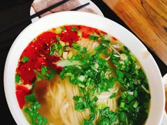 -陇上全荟兰州传统牛肉面(延吉路店)