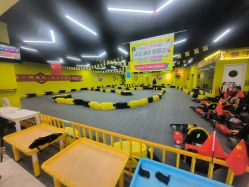 -红尾狐儿童卡丁车俱乐部(居然之家店)