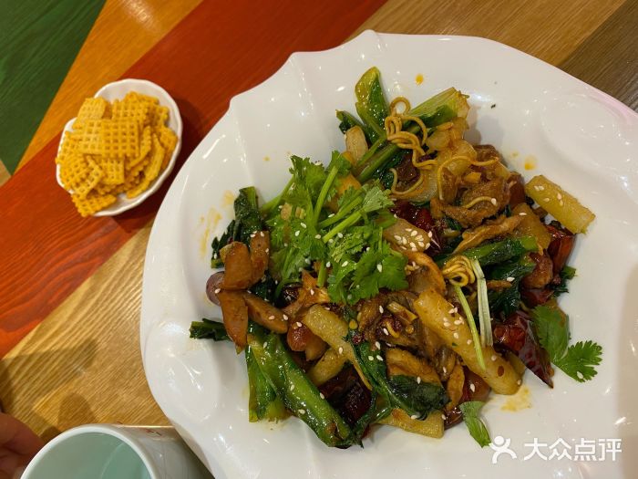 银鼎轩麻辣香锅(丹尼斯2天地店)图片